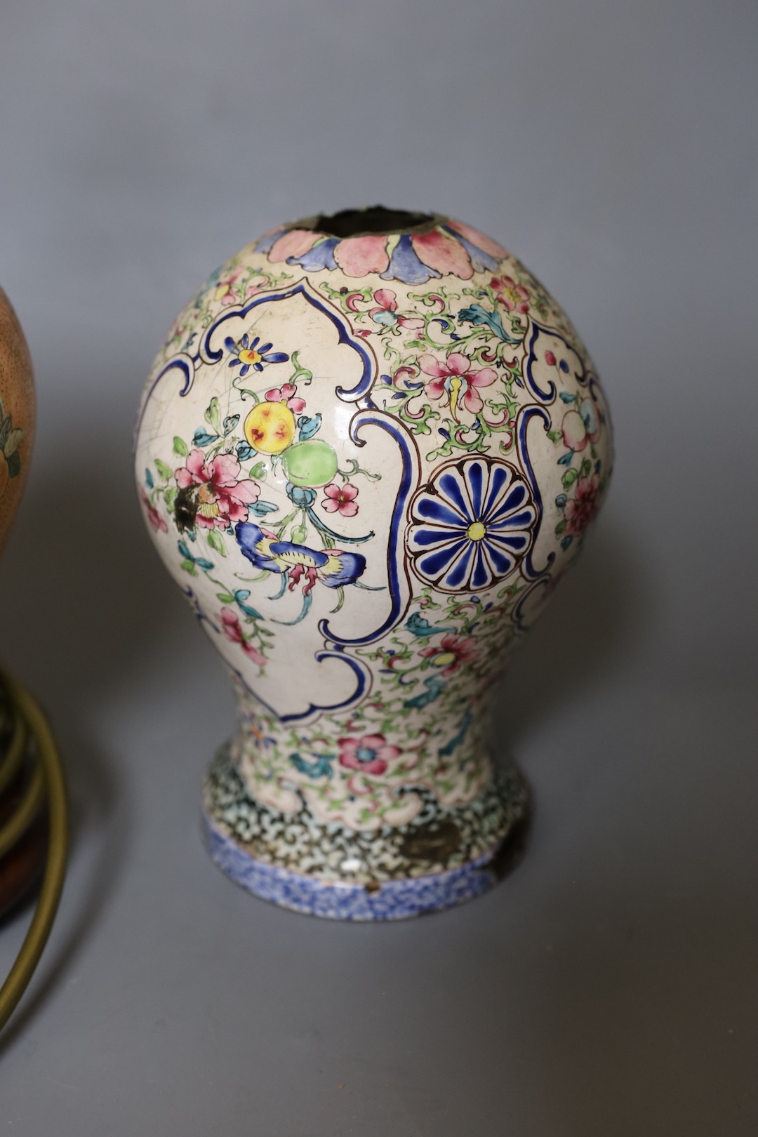 An 18th century Chinese Canton (Guangzhou) enamel vessel and a porcelain table lamp (2)